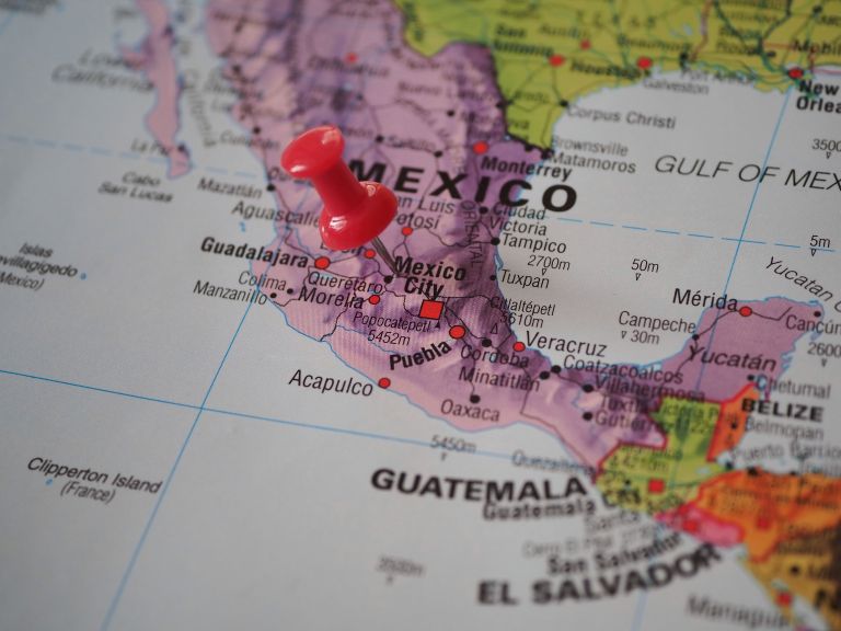 Cross-Border Shipping to Mexico in 2026: What Shippers Need
